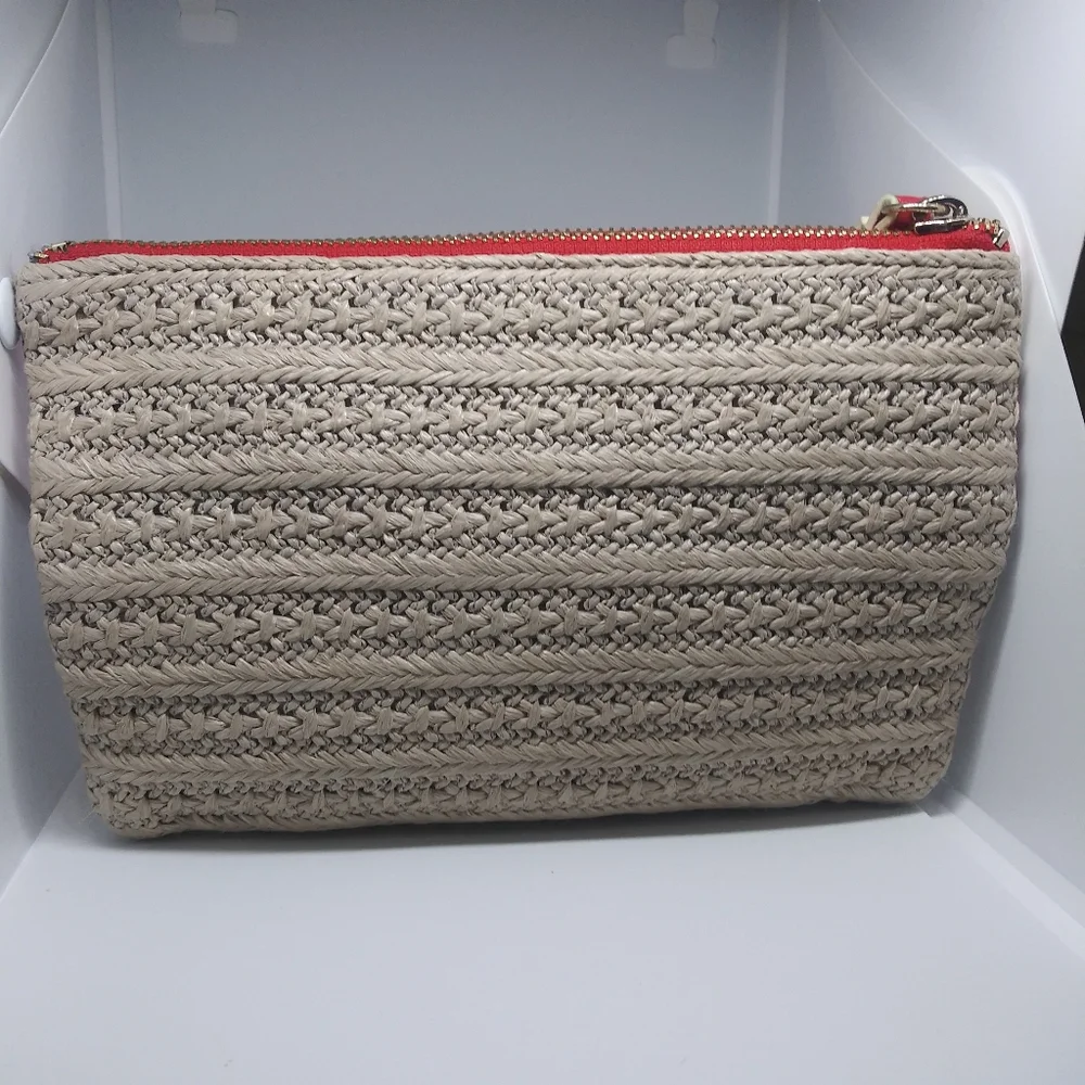 Simply Vera Wang Wristlet Woven Bag - Size 8” X 5.5”!!!